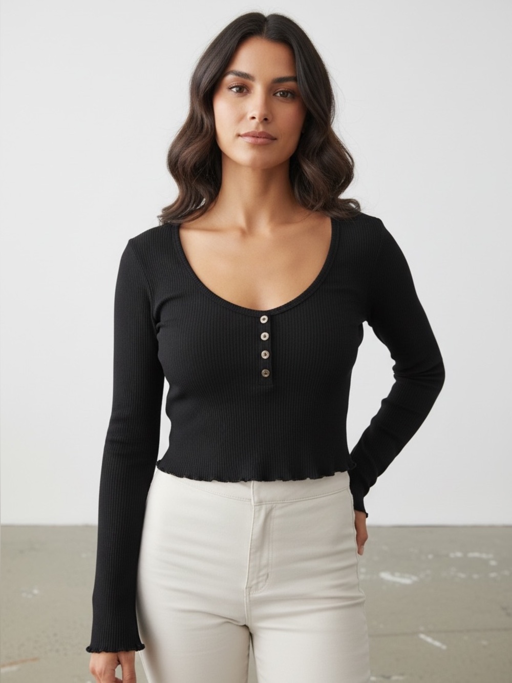 Bozzolo Black Ribbed Long-Sleeve Henley Crop Top